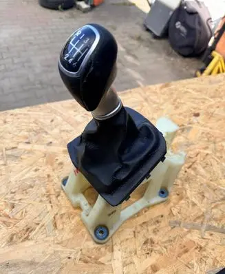 Hyundai i40 Gear shifter/selector 437003ZXXX