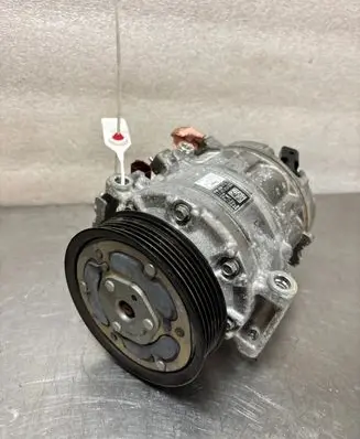 Volkswagen Transporter - Caravelle T6 Air conditioning (A/C) compressor (pump) 7LA816803AT6