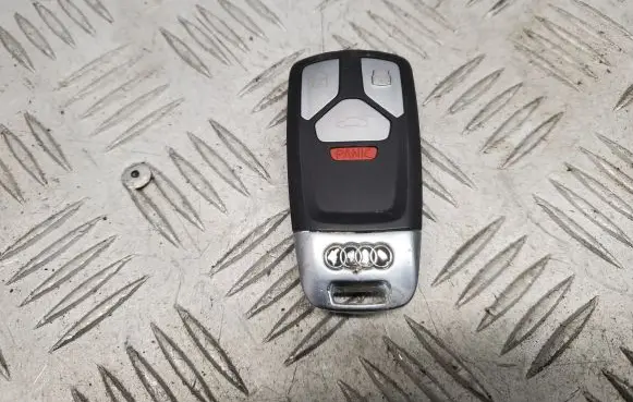 Audi A4 S4 B9 Ignition key/card 4M0959754AK