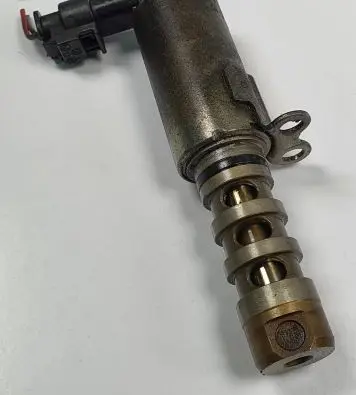 Audi A6 S6 C6 4F Camshaft vanos timing valve 06E109257L