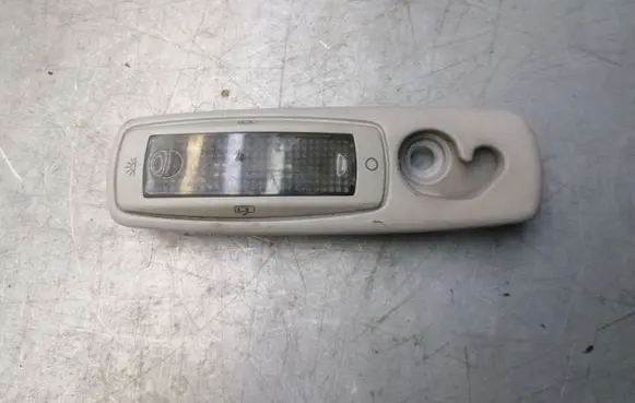 Volkswagen PASSAT B5 Rear seat light 3B0947291