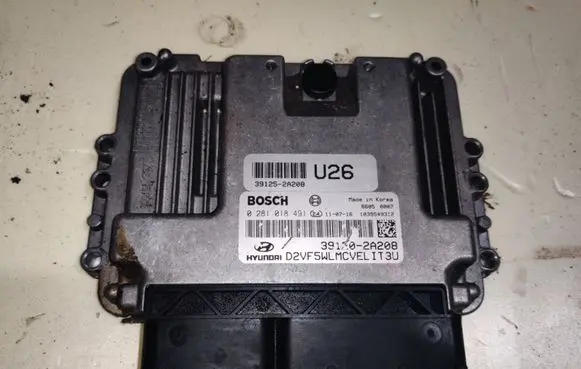 Hyundai i40 Engine control unit/module 391252A208 391202A208 0281018491