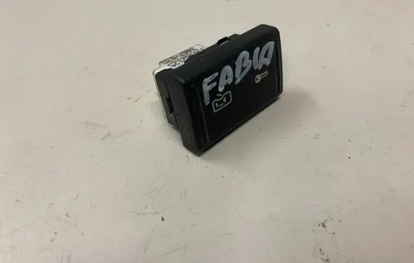 Skoda Fabia Mk2 (5J) Central locking switch button 5J0962125 3467038