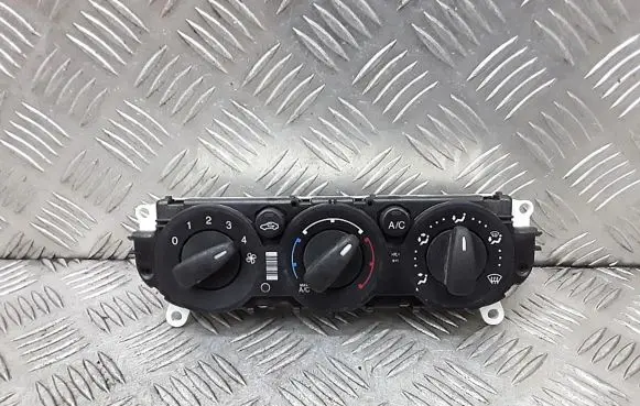 Ford Focus Climate control unit BM5T19980BE