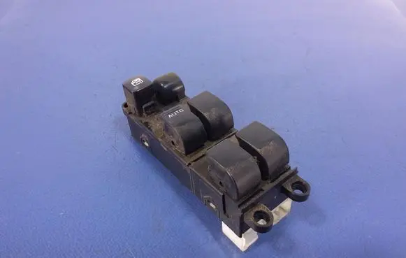Subaru Forester SF Electric window control switch