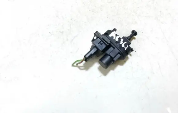 Brake pedal sensor switch