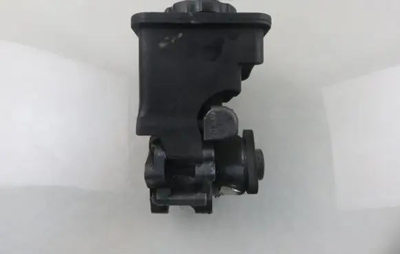 Power steering pump