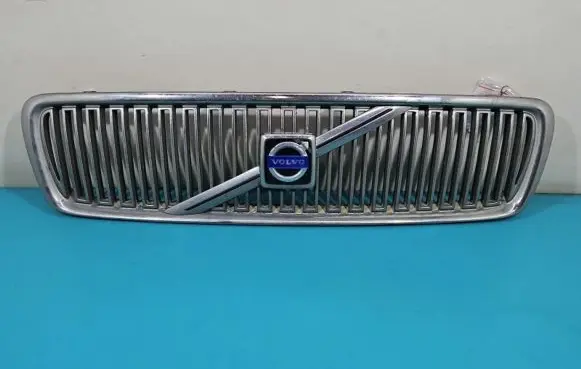 Volvo V70 Front bumper upper radiator grill 8659875 IMPRK1373292