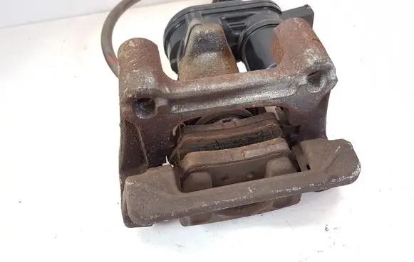 KIA Optima Rear brake caliper A558237700