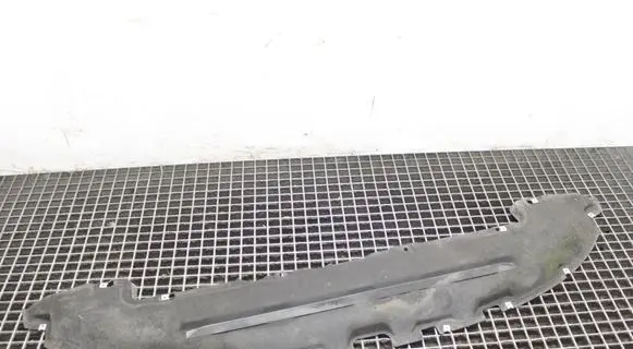 Audi e-tron Center/middle under tray cover 4KE825219