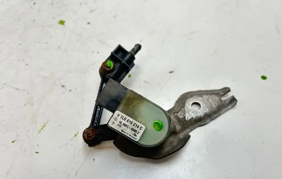 Porsche Cayenne (9PA) Headlight/headlamp level sensor 7L0616214C
