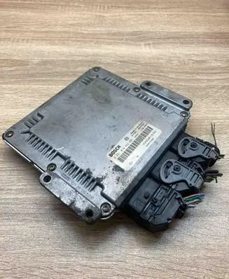 Renault Laguna II Engine control unit/module ECU 8200126462 0281010482
