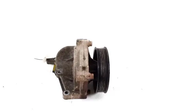 KIA Sportage Water pump 25100-2F700
