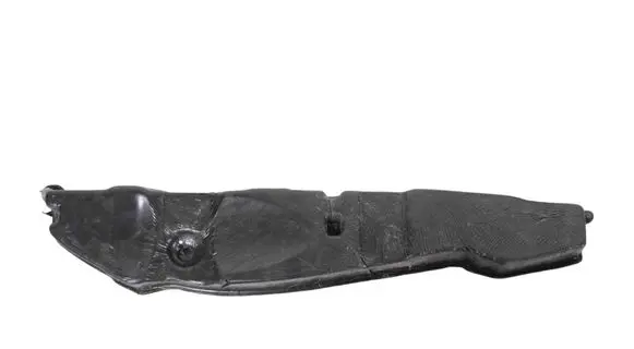 Ford Mustang VI Fender end trim FR3B6316E561A