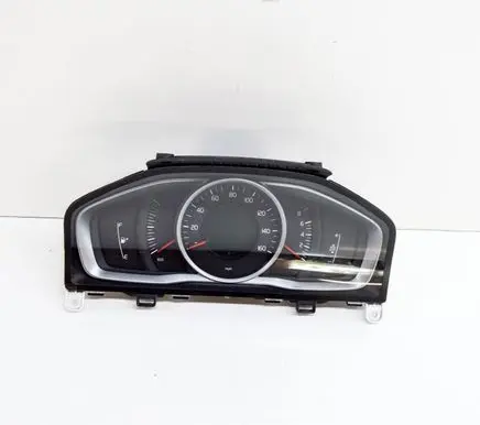 Volvo V60 Speedometer (instrument cluster) 31453098 769315620U