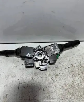 Subaru Outback (BS) Wiper turn signal indicator stalk/switch 83111AL05 17H301 173848