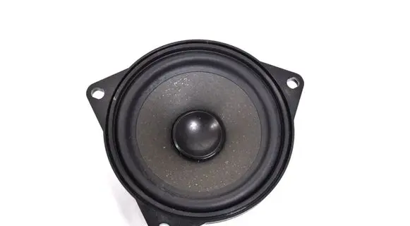 Audi A3 S3 8P Front door speaker 9133409
