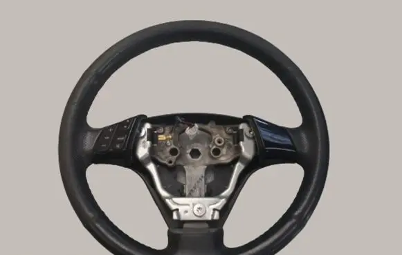 Mazda 3 I Steering wheel