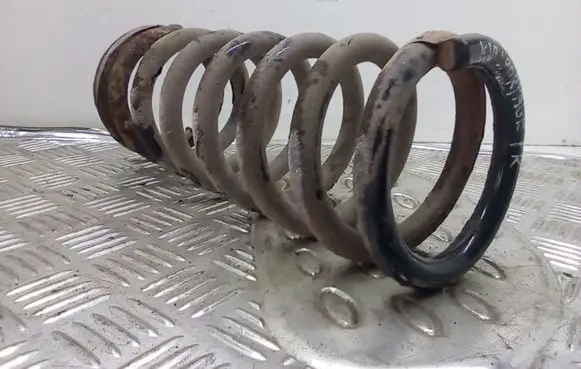 KIA Sportage Front coil spring