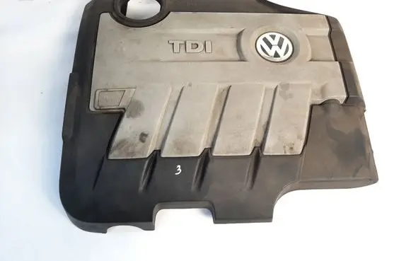 Volkswagen PASSAT B6 Engine cover (trim) 03L103925