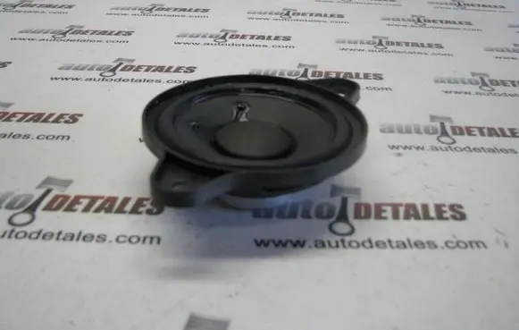 Mercedes-Benz E W211 Panel speaker A2118203002