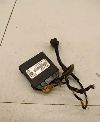 Volkswagen Golf V Parking PDC control unit/module 1K0919475F 0263004300