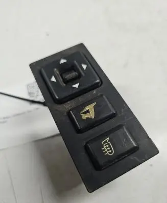 Opel Monterey Wing mirror switch