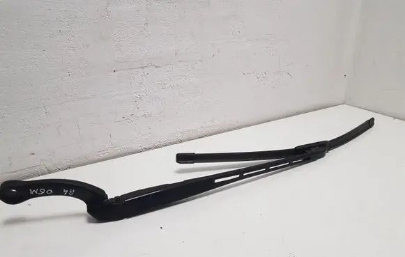 Audi A4 S4 B7 8E 8H Front wiper blade arm 8E1955407C