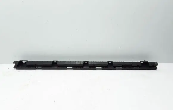 Volvo XC90 Sill supporting ledge 31395857