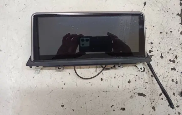 BMW X6 E71 Screen/display/small screen