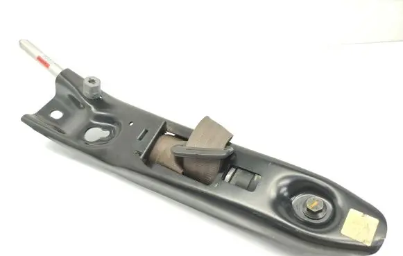 Volvo XC90 Front seatbelt 8686632