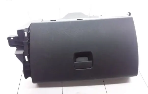 Opel Vivaro Glove box 93452441 681086447R