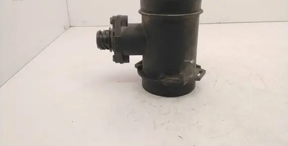 BMW 5 E39 Mass air flow meter 0280217502 1747155
