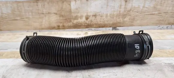 Volkswagen New Beetle Air intake hose/pipe 1J0129684J