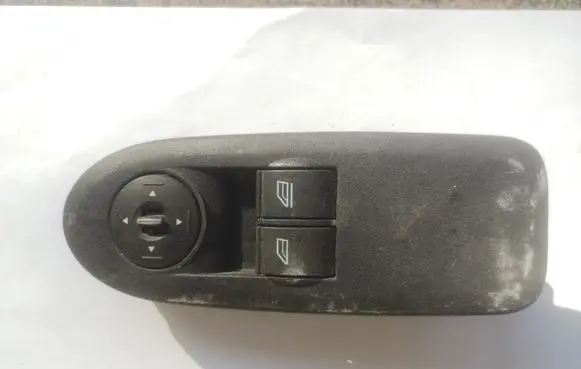 Ford Focus Electric window control switch 7M5T14529CA 7M5T14529 03168085