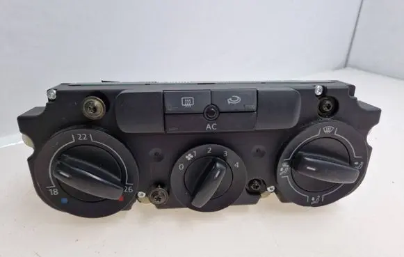 Volkswagen PASSAT B6 Climate control unit 1K0820047HB