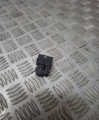 Nissan X-Trail T30 Light switch 3509