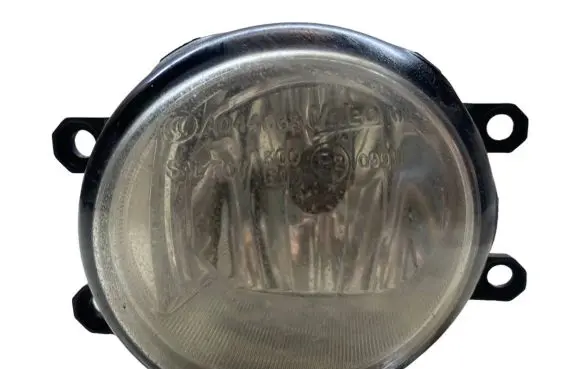 Toyota RAV 4 (XA30) Front fog light 812200W040