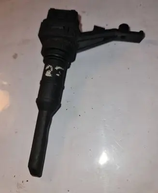 Audi A4 S4 B5 8D Speed sensor (speedometer sensor) 012409191D