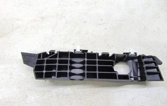 Hyundai i30 Front bumper mounting bracket 86514G4000