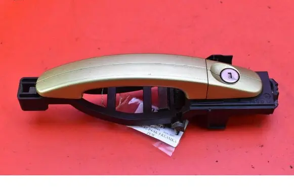 Ford Focus C-MAX Front door exterior handle 3M51-R224A37-AD