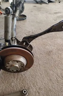 Volkswagen Caddy Rear beam