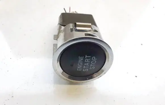 Toyota Corolla Verso AR10 Engine start stop button switch 15a7101 684-2f59b