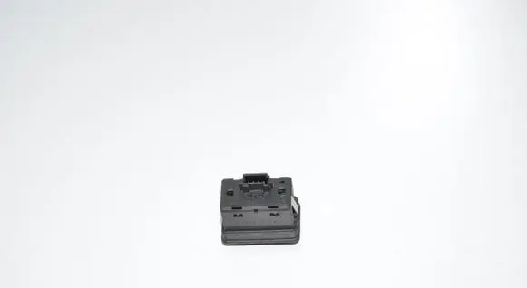 BMW 5 E39 Electric window control switch 8368974 61318368974