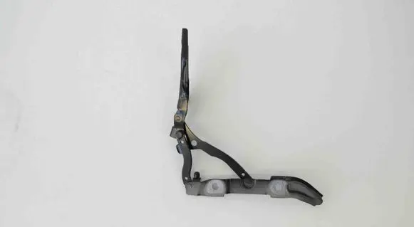BMW M3 e92 Tailgate/trunk/boot hinge 7060627