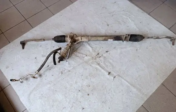 Steering rack