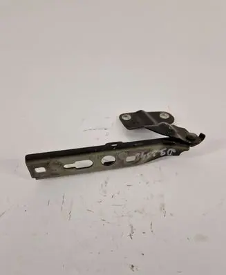 Audi Q3 8U Engine bonnet/hood hinges 8J0823302