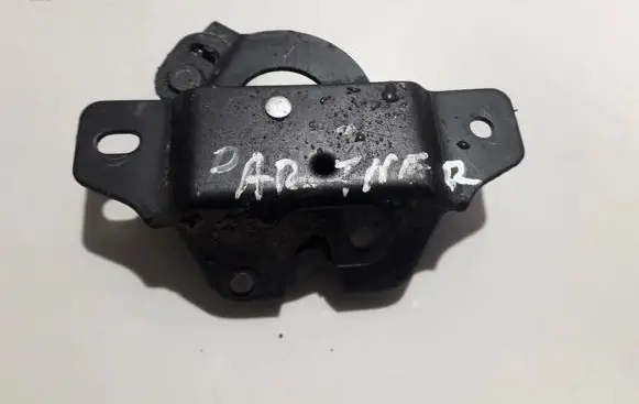 Tailgate/trunk/boot lock/catch/latch
