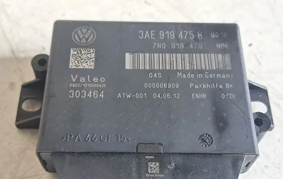 Volkswagen PASSAT B7 Parking PDC control unit/module 3AE919475B