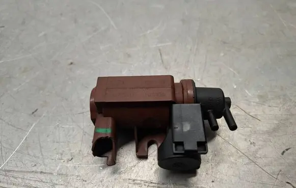 Ford Mondeo MK IV Turbo solenoid valve 6G9Q9E882CA